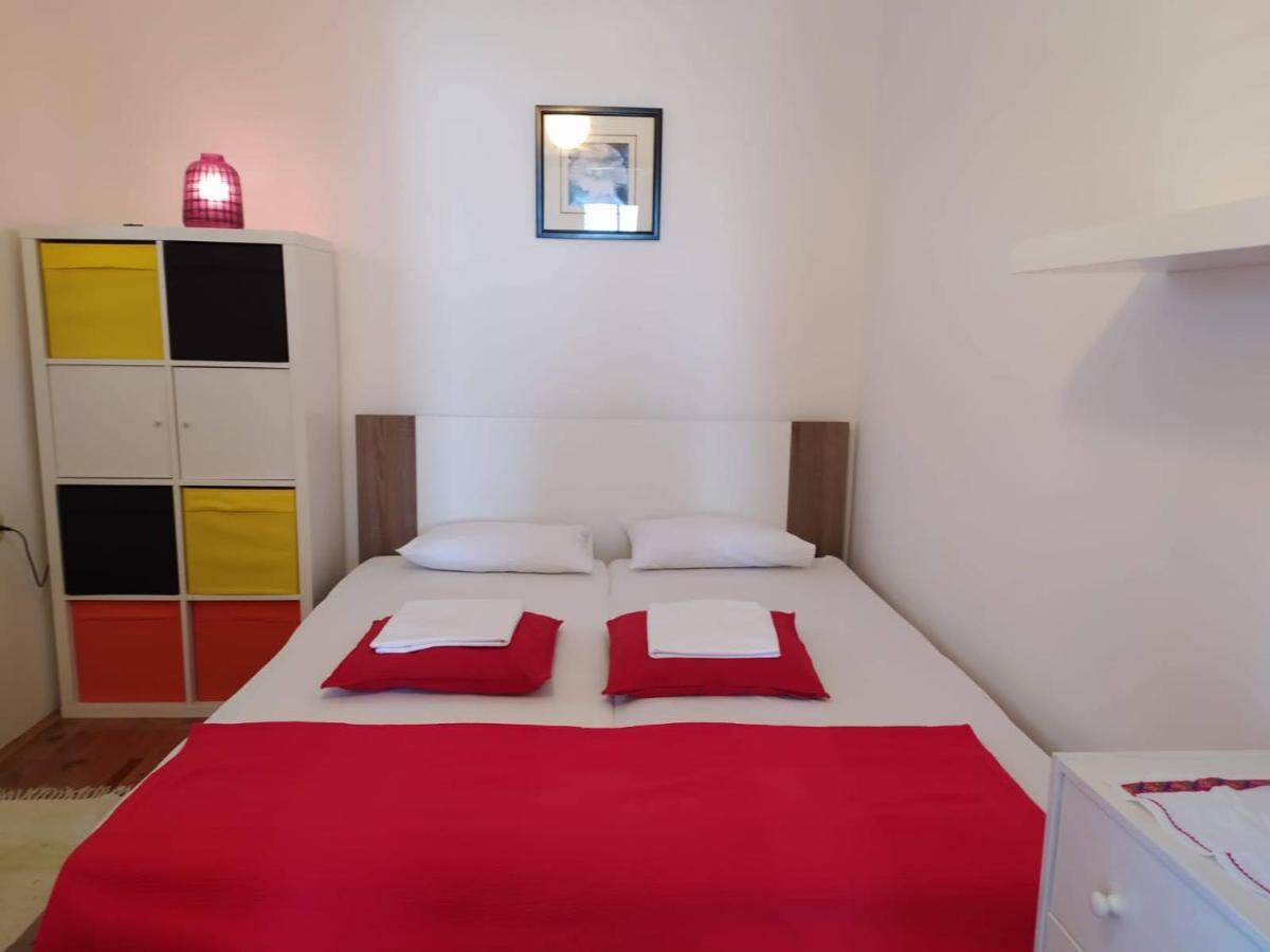 Apartments Ljerka 斯塔拉诺瓦利亚 外观 照片